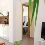 Apartmán The Nine Graces -kora, 80m From Beach, Terrace And Jacuzzi