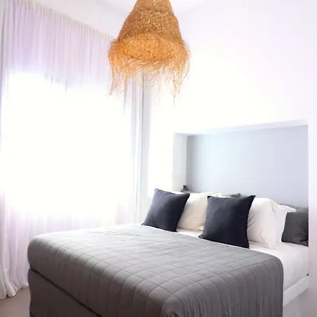 The Nine Graces -kora, 80m From Beach, Terrace And Jacuzzi Appartement