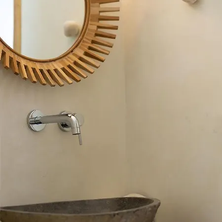 The Nine Graces -Kora, 80M From Beach, Terrace And Jacuzzi Apartment Agios Prokopios (Naxos)