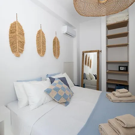 Apartment The Nine Graces - -option With Terrace And Jacuzzi Agios Prokopios (Naxos)