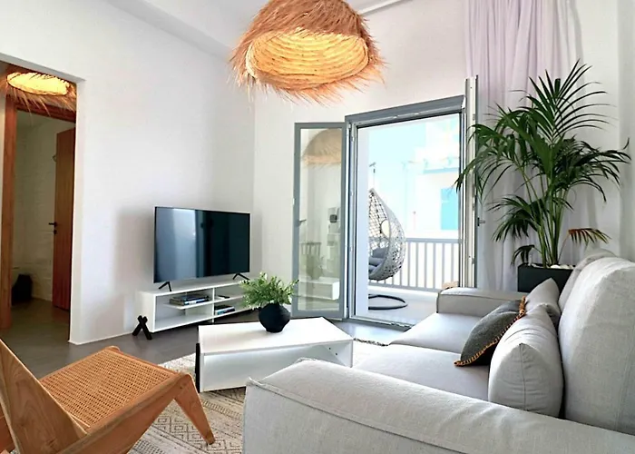 Apartment The Nine Graces -kora, 80m From Beach, Terrace And Jacuzzi Agios Prokopios (Naxos)